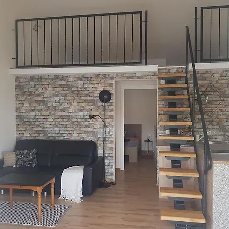 Loft Direkt Am Mit Grosser Terrasse *